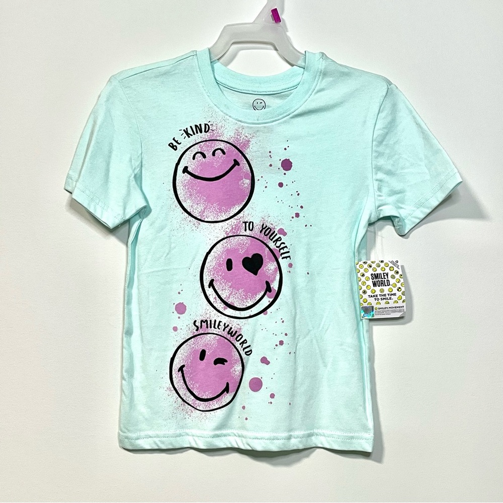 🟠5/$25 NEW Smiley World Be Kind To Yourself Short Sleeve T-Shirt (size XS & XL)